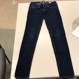 HOLLISTER brand skinny jeans